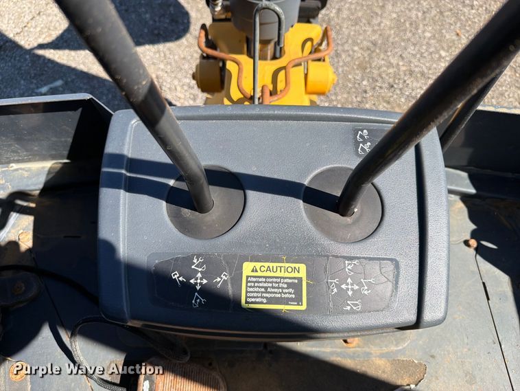 image for item FW3534 2008 John Deere 310J backhoe