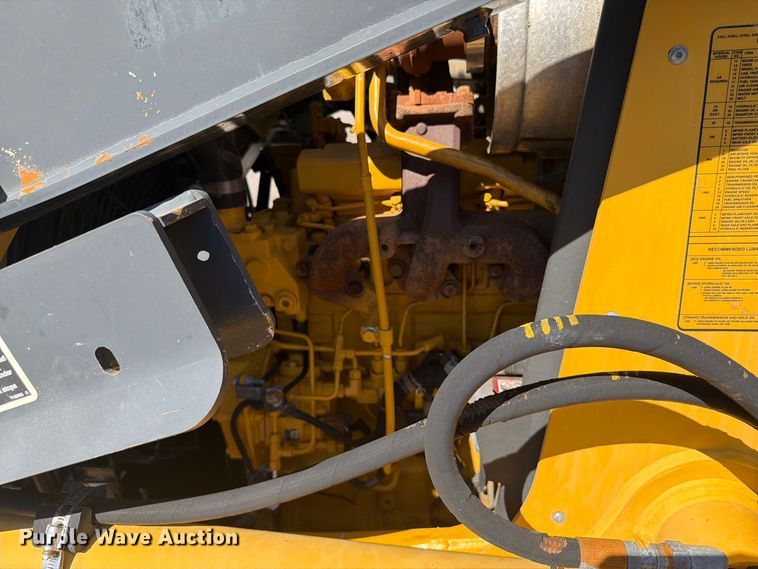 image for item FW3534 2008 John Deere 310J backhoe
