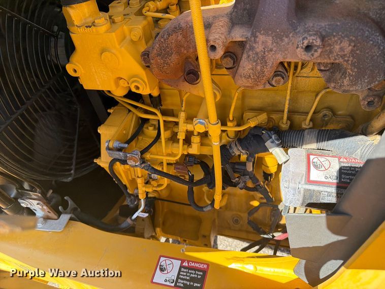 image for item FW3534 2008 John Deere 310J backhoe