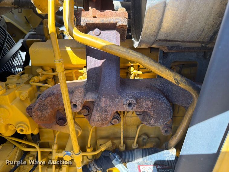 image for item FW3534 2008 John Deere 310J backhoe