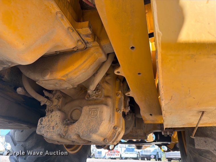 image for item FW3534 2008 John Deere 310J backhoe