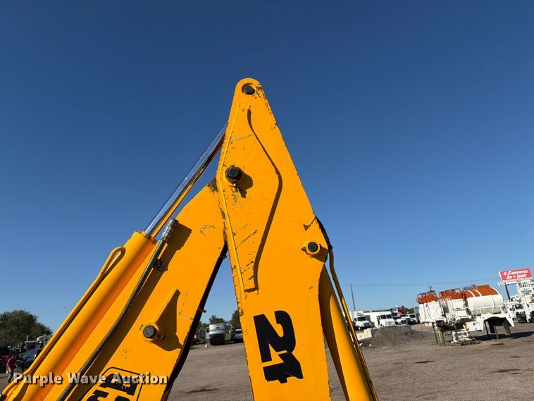 image for item FW3536 1998 JCB 212S Series 2 backhoe