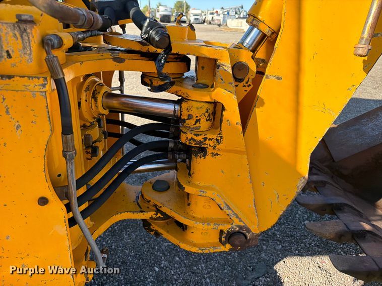 image for item FW3536 1998 JCB 212S Series 2 backhoe