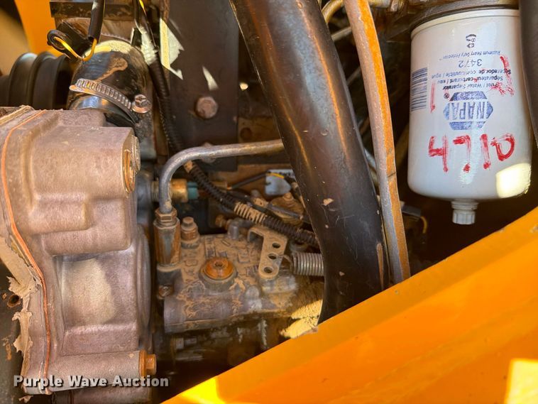 image for item FW3536 1998 JCB 212S Series 2 backhoe