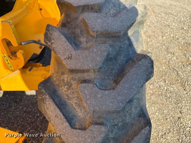 image for item FW3536 1998 JCB 212S Series 2 backhoe