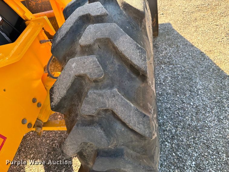 image for item FW3536 1998 JCB 212S Series 2 backhoe