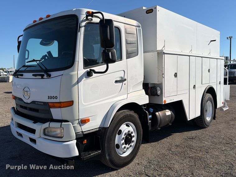 image for item FW3539 2011 Nissan Diesel Motor Co.  UD3300 utility / service truck