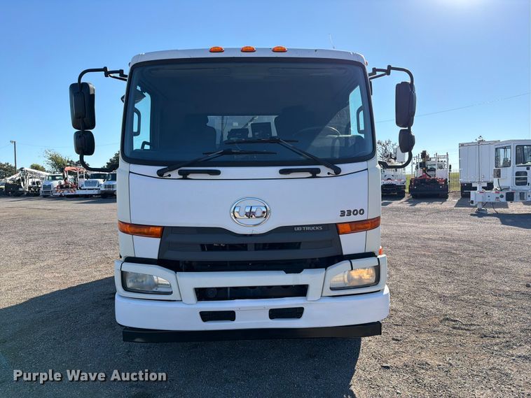 image for item FW3539 2011 Nissan Diesel Motor Co.  UD3300 utility / service truck