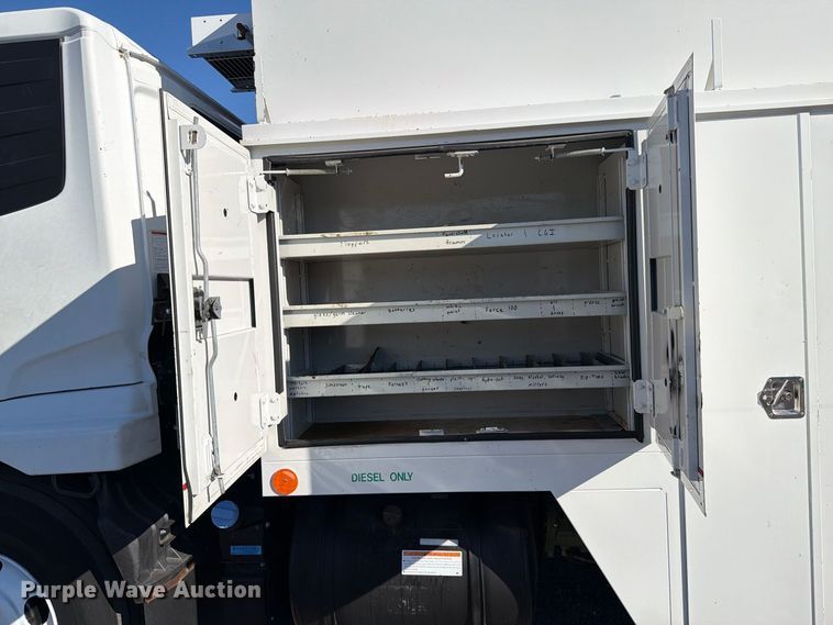 image for item FW3539 2011 Nissan Diesel Motor Co.  UD3300 utility / service truck