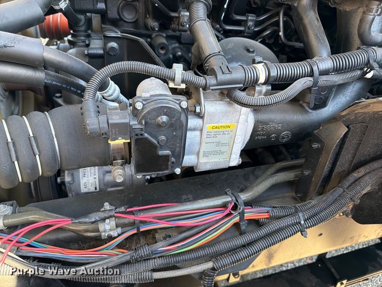 image for item FW3539 2011 Nissan Diesel Motor Co.  UD3300 utility / service truck