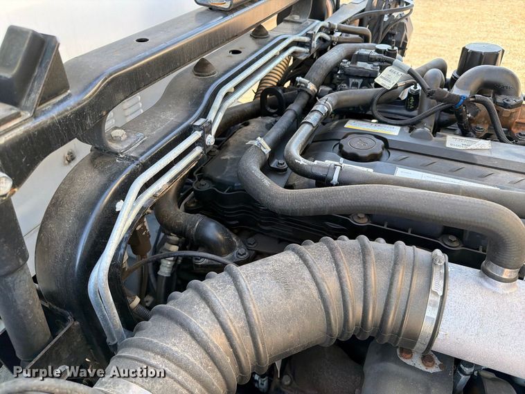 image for item FW3539 2011 Nissan Diesel Motor Co.  UD3300 utility / service truck
