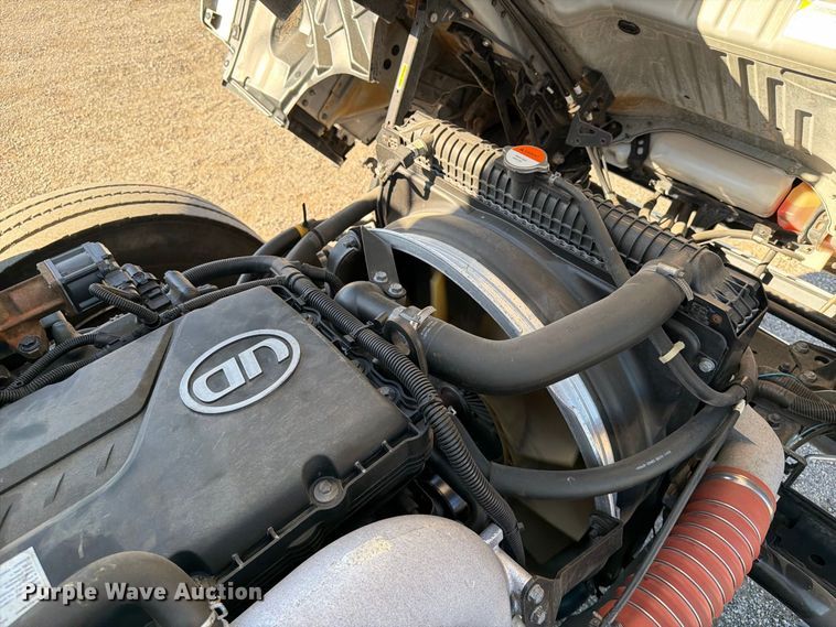 image for item FW3539 2011 Nissan Diesel Motor Co.  UD3300 utility / service truck