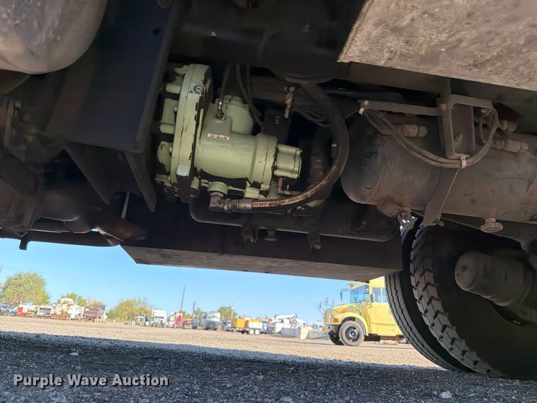 image for item FW3539 2011 Nissan Diesel Motor Co.  UD3300 utility / service truck
