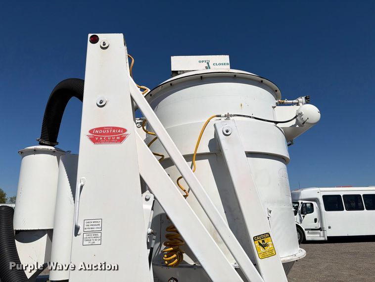 image for item FW3542 2008 Hurricane by Industrial Vacuum Manufacturing 500E vacuum excavator