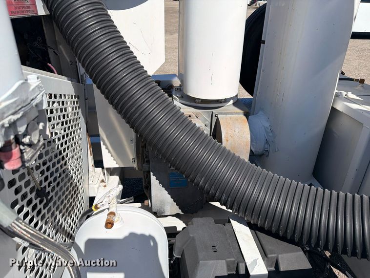 image for item FW3542 2008 Hurricane by Industrial Vacuum Manufacturing 500E vacuum excavator
