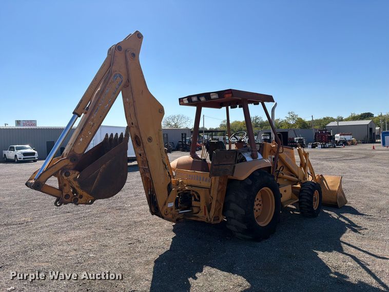 image for item FW3545 1993 Case 580 Super K backhoe