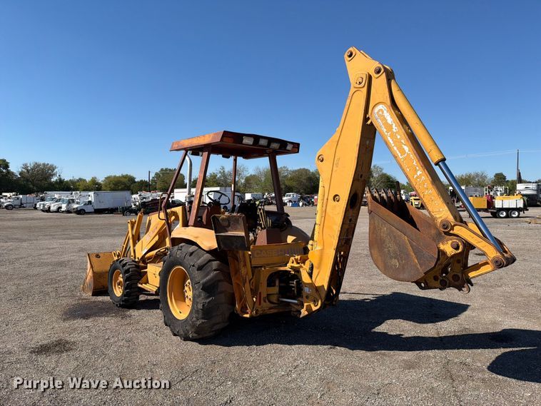 image for item FW3545 1993 Case 580 Super K backhoe
