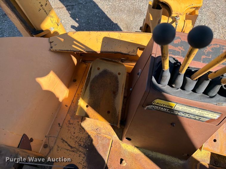 image for item FW3545 1993 Case 580 Super K backhoe