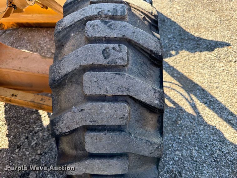image for item FW3545 1993 Case 580 Super K backhoe