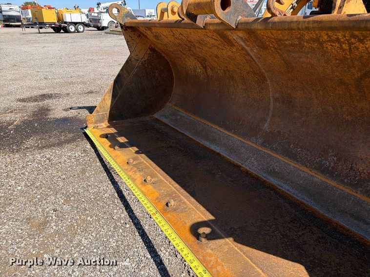 image for item FW3551 1998 Case 580L backhoe