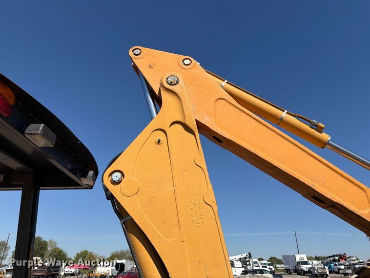 image for item FW3551 1998 Case 580L backhoe