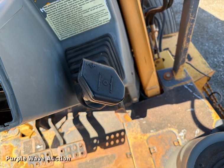 image for item FW3551 1998 Case 580L backhoe