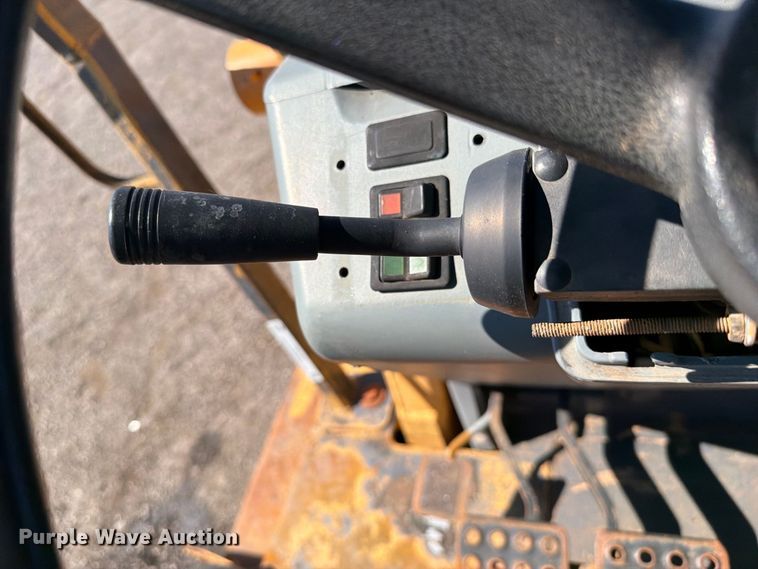 image for item FW3551 1998 Case 580L backhoe