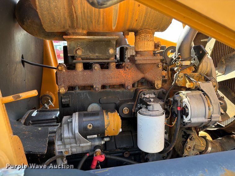 image for item FW3551 1998 Case 580L backhoe