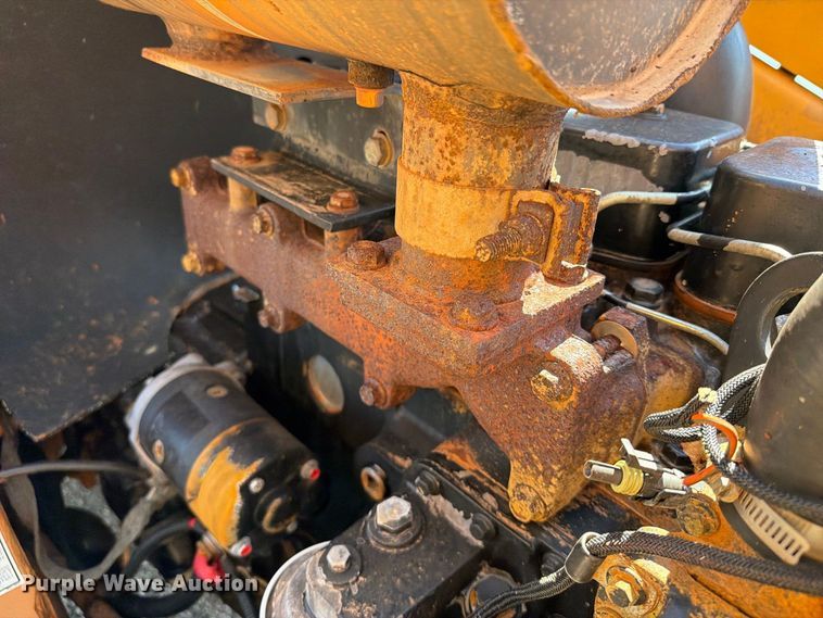 image for item FW3551 1998 Case 580L backhoe