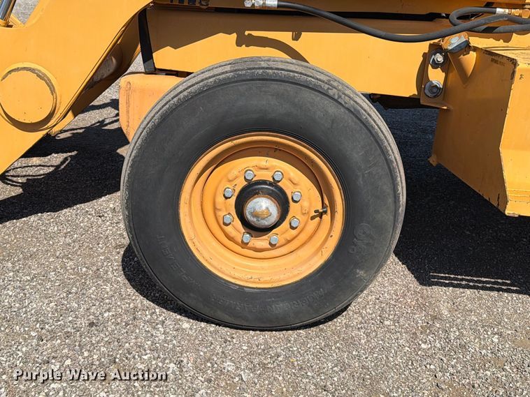 image for item FW3551 1998 Case 580L backhoe