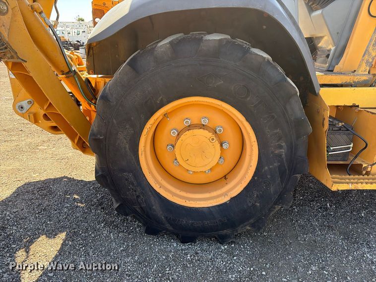 image for item FW3551 1998 Case 580L backhoe
