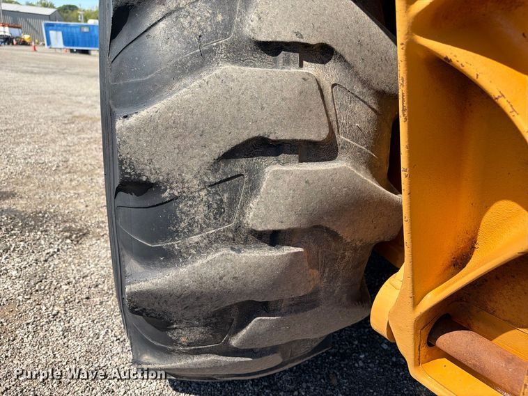 image for item FW3551 1998 Case 580L backhoe
