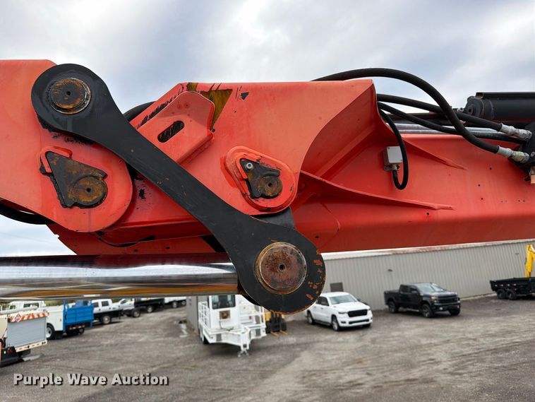 image for item FW3562 2009 International WorkStar 7500 Crew Cab crane truck
