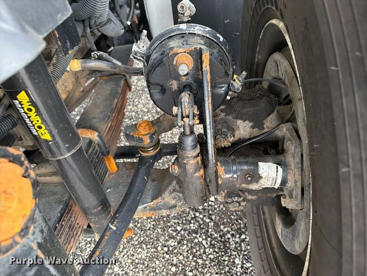 image for item FW3562 2009 International WorkStar 7500 Crew Cab crane truck