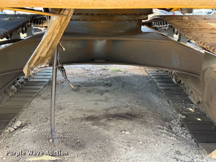 image for item IH9482 2006 Komatsu PC300LC-7E0 excavator