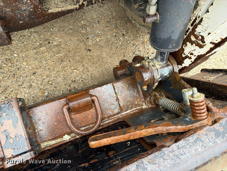 image for item OE9734 2008 Bobcat S150 skid steer loader