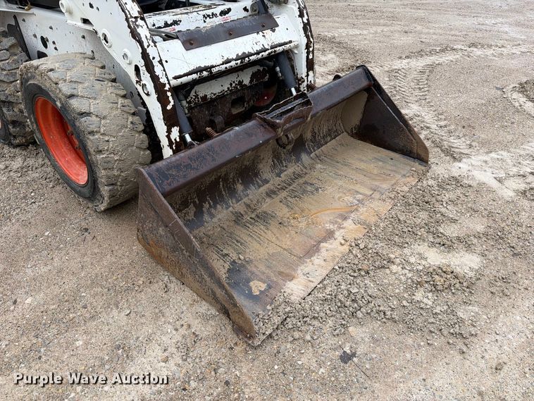 image for item OE9734 2008 Bobcat S150 skid steer loader