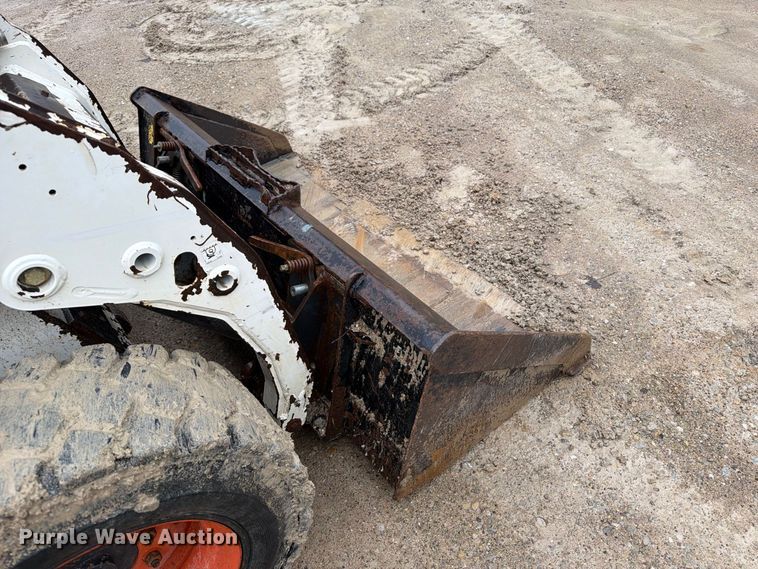 image for item OE9734 2008 Bobcat S150 skid steer loader