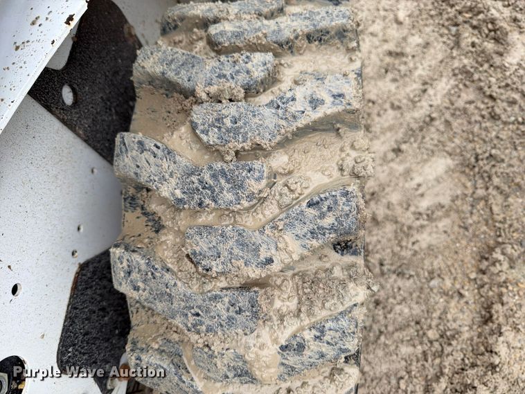 image for item OE9734 2008 Bobcat S150 skid steer loader
