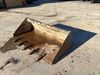 Skid steer bucket