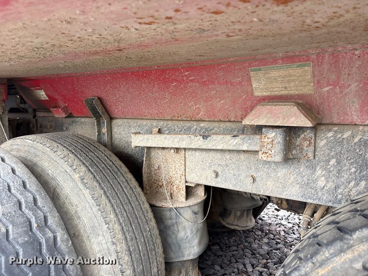 image for item YA1735 2021 Kenworth T880 dump truck
