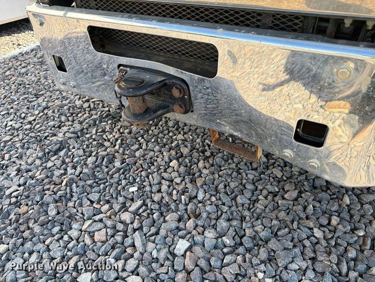 image for item YA1735 2021 Kenworth T880 dump truck
