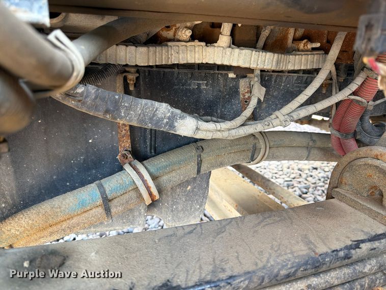 image for item YA1735 2021 Kenworth T880 dump truck