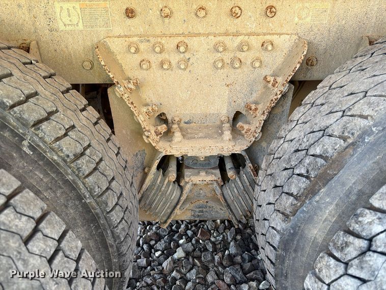 image for item YA1735 2021 Kenworth T880 dump truck
