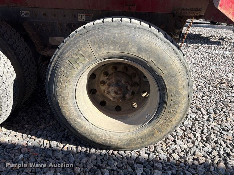 image for item YA1735 2021 Kenworth T880 dump truck