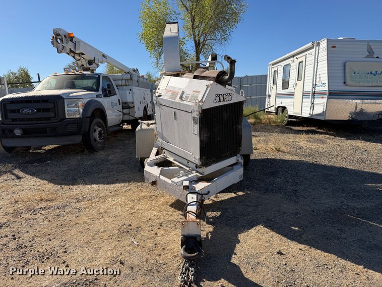 image for item YA3751 2011 Altec DC912A wood chipper