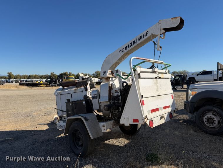 image for item YA3751 2011 Altec DC912A wood chipper