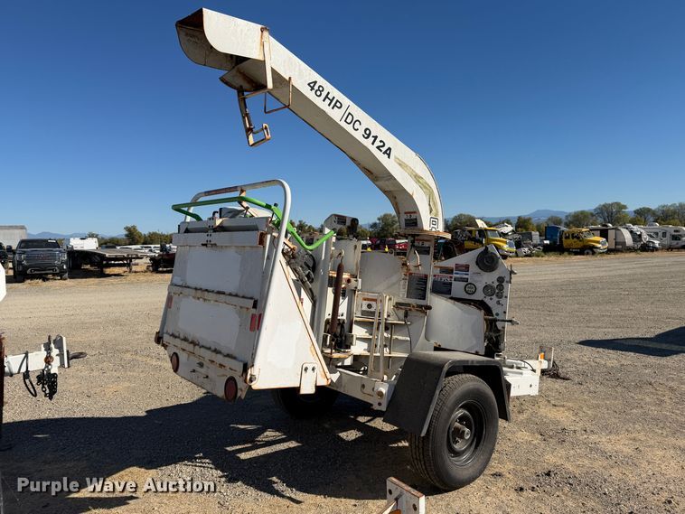 image for item YA3752 2012 Altec DC912A wood chipper