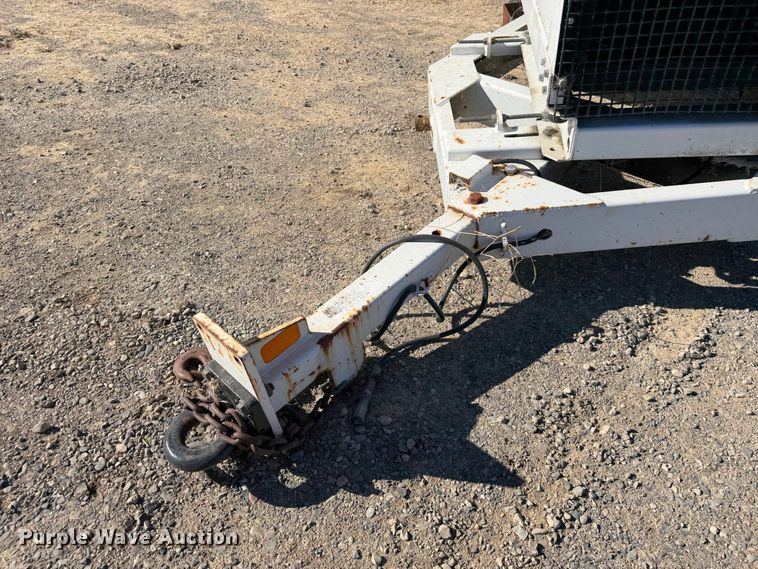 image for item YA3752 2012 Altec DC912A wood chipper