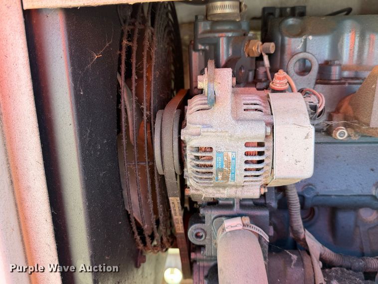 image for item YA3752 2012 Altec DC912A wood chipper